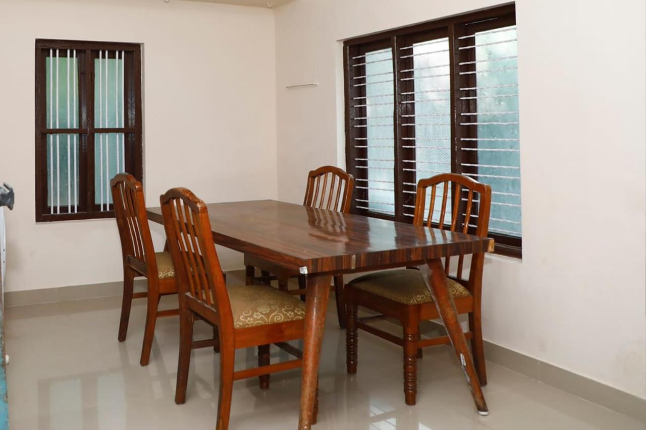 Valiyath Holidays Homestay Mundrothuruth Luaran gambar