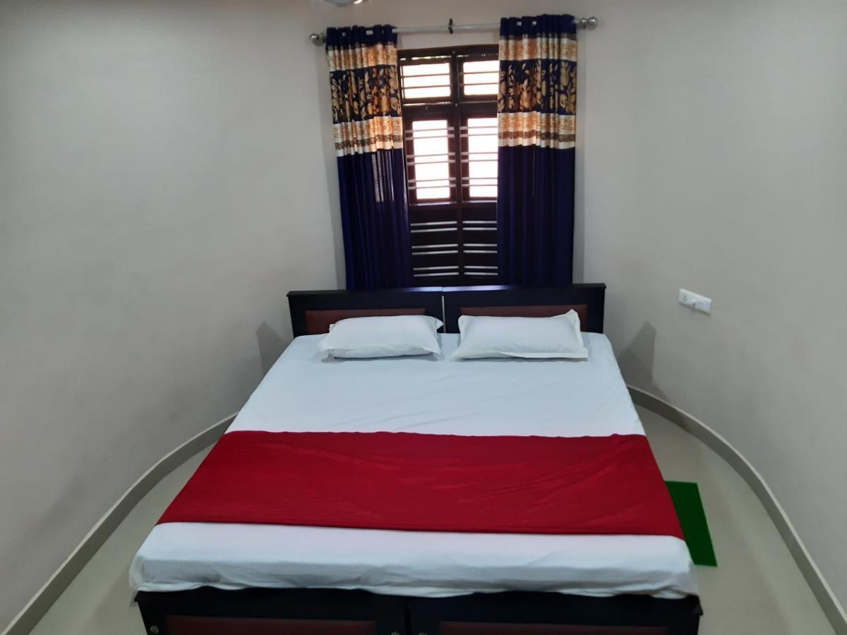 Valiyath Holidays Homestay Mundrothuruth Luaran gambar